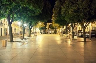 Город Бежа ночью.