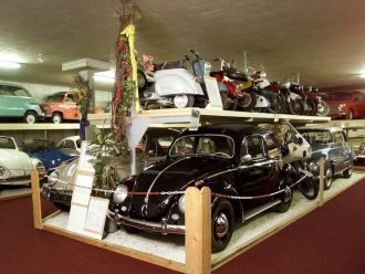 Музей старинных автомобилей – небольшой 