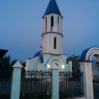 Свято-Троицкий храм в г. Кызыле.