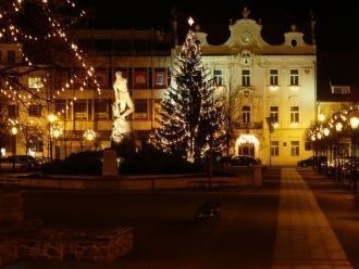 Бероун в рождественском убранстве.