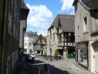 На улицах города&nbsp;Монлюсон.