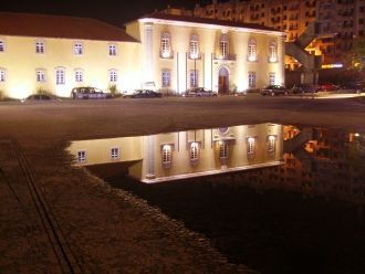 Ночной вид Каштелу-Бранку