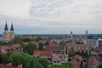 Кишкунфеледьхаза c высоты.