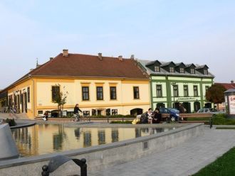 Центр города Дьюла.