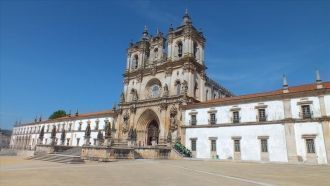 Монастырь&nbsp;Алкобасы.