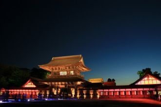 Достопримечательность города Тояма.