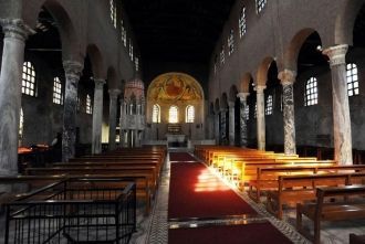 Собор святой Эуфимии — главное религиозн