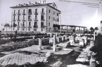 Историческое фото города Градо.
