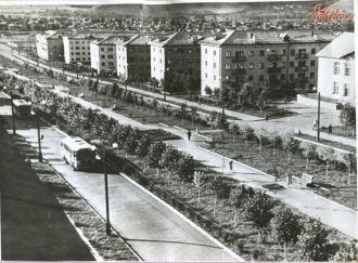 Старые виды Альметьевска, ул. Гагарина