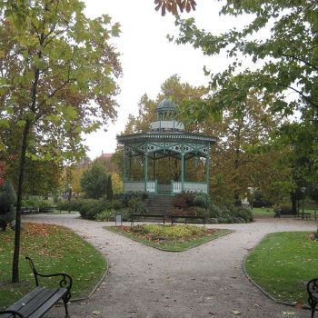 Пагода в городском парке Копривница.