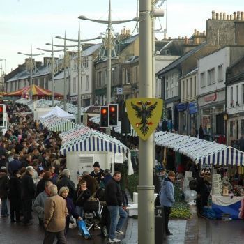 Жизнь города Ланарк.