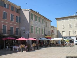 На площади города&nbsp;Монтелимар.