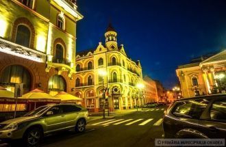 Город Орадя ночью.