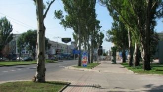 На улице города Артем.