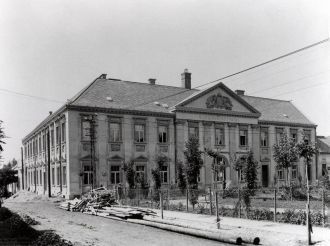 Город Дьёндьёш в прошлом.