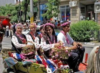 Фестиваль роз. Жители г. Казанлык.