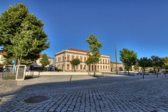 Улица Эштаррежи.