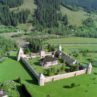 Монастырь Сучевица. Румыния, Сучава, Дос