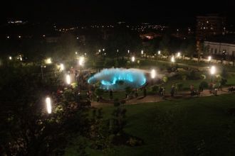 Ночной город Слатина.