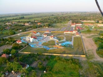 Цеглед с высоты.