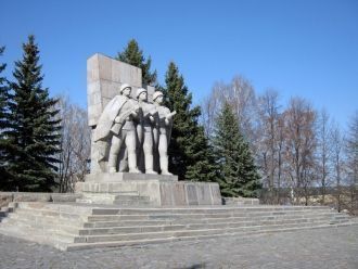 На Холме Славы.