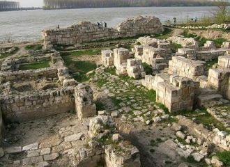 Средневековые болгарские руины в Силистр