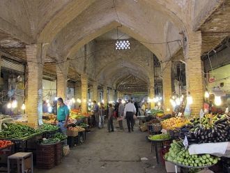 Жители г. Зенджан.