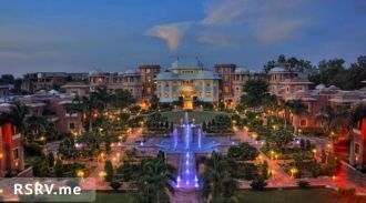 Ночная Агра.