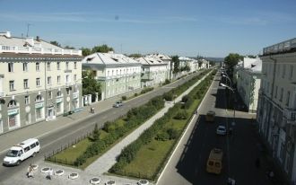 Улица в Ангарске.