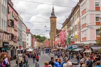 Красочные Баварские улицы города Вюрцбур