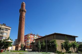 Мечеть «Красный минарет» получила свое н