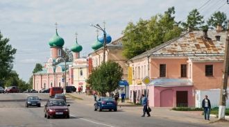 Пешеходы на улицах города