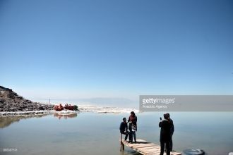 Жители города Урмия.