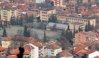 Дома города Петрич с высоты