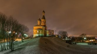 Ночь в городе Маарду.