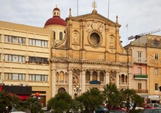 Достопримечательность Слимы.