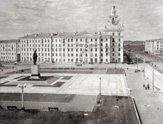 Площадь Ленина, Комсомольск-на-Амуре 195