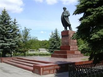 Памятник Ленину.