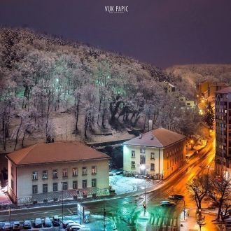 Ночная жизнь в городе Ужице.