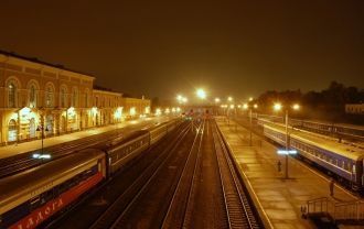 Железнодорожная станция Витебска ночью.