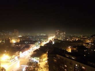 Огни ночного Лесковаца