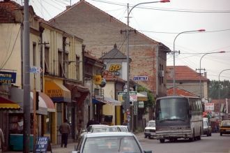 Улица в Крушеваце.