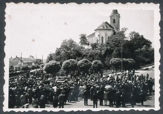 Сенец, 1944