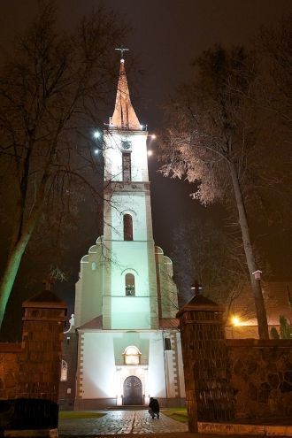 Ночь в литовском городе Кретинга.