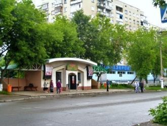 Автобусная остановка на улице Пушкинская