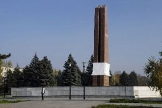 Мемориал «Павшим за Родину» в Азове