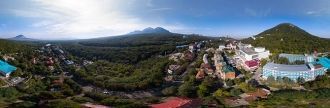 Железноводск с высоты, санаторий “Эльбру