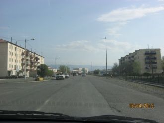 На одной из улиц города Ушарал.