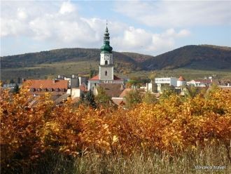 Вид с высоты на Модру