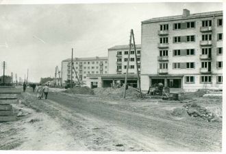 К 50-летию Плявиньской ГЭС. Старое фото.